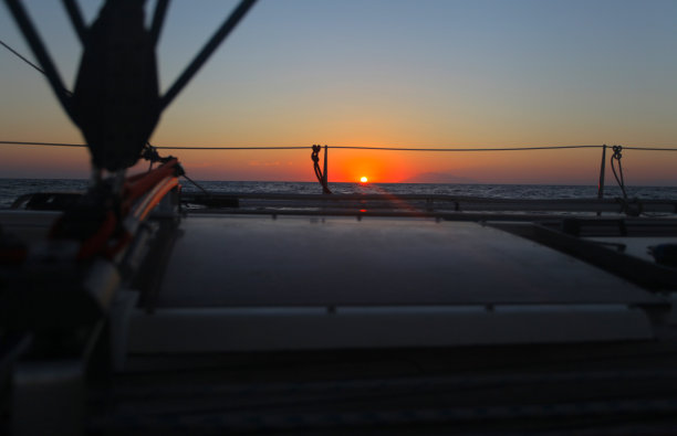 帆船黎明图片下载