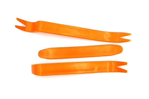 方便的移除设置塑料装饰紧固件隔离在白色背景高分辨率图库。图片下载