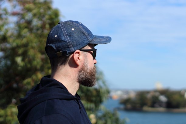 一个人看图片下载