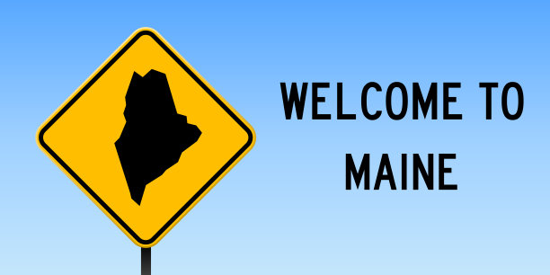 路标上的缅因地图。图片下载