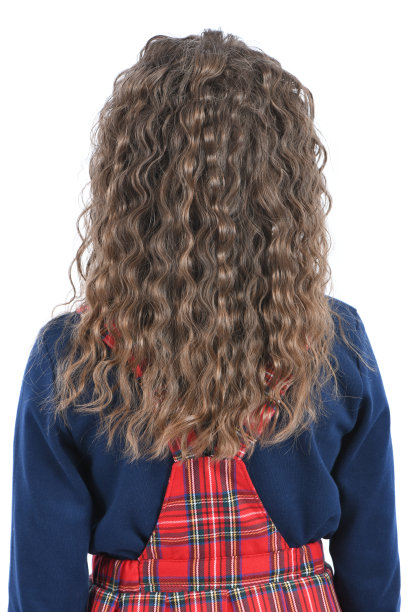 后视图的女孩与卷发。孤立在白色的。图片下载