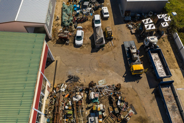 废弃的废料场图片下载
