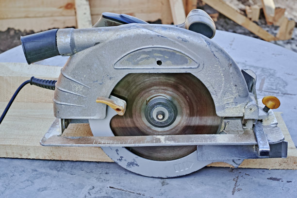 工作圆锯图片下载