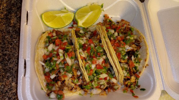 鱼炸玉米饼图片下载