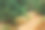 美丽的夏季景观-乡间小路上的山与云杉，木栅栏，多云的天空在明亮的阳光灿烂的一天。木制房屋的村庄。喀尔巴阡山脉。乌克兰。欧洲。旅游的背景。图片下载
