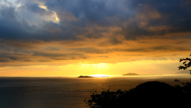 海上热带日落图片下载