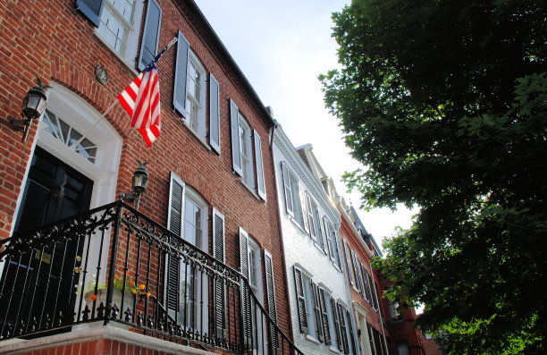 乔治城(华盛顿特区)美丽的联邦风格建筑图片下载