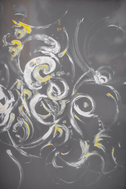 抽象的笔触在金属面板上图片下载