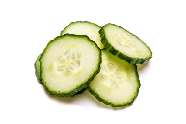 黄瓜切片孤立在白色背景上，切下图片下载