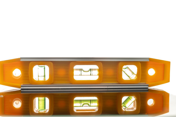 白色背景上的气泡水平图片下载