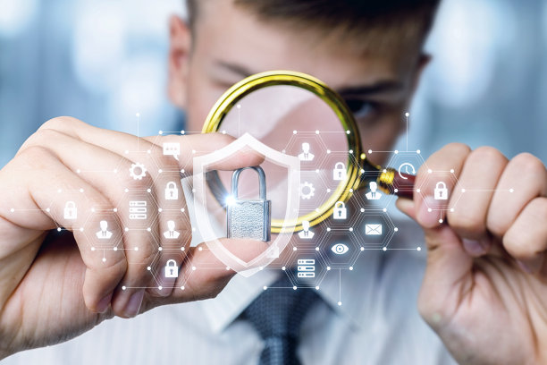 人类正在探索安全系统。图片下载