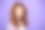 简介照片漂亮的女士与惊人的波浪发型和迷人的微笑穿格子休闲衬衫孤立的紫色背景图片下载