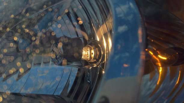 车头灯的近景图片下载