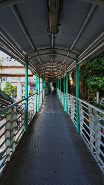 城市人行天桥图片下载