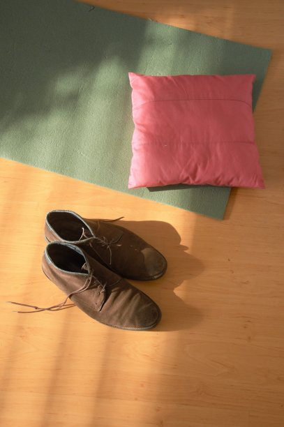 准备每天早上做瑜伽图片下载