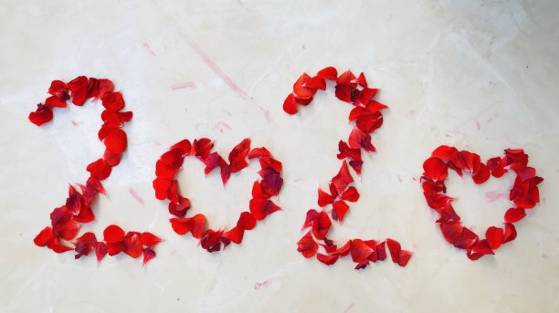 带着爱的概念，2020年新年快乐图片下载