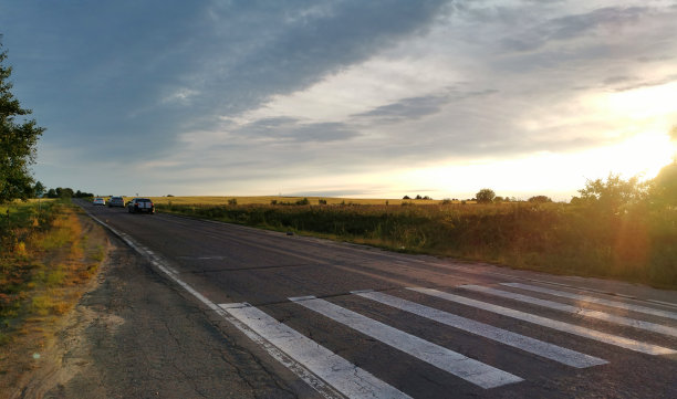 景观与高速公路(俄罗斯)图片下载