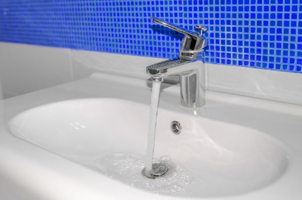 自来水流水图片下载