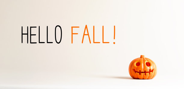 你好秋天和一个小南瓜图片下载