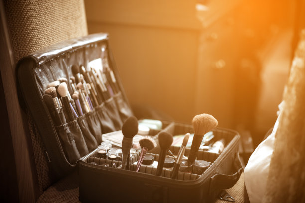 专业化妆师化妆包图片下载