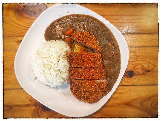 日本咖喱加猪肉图片下载