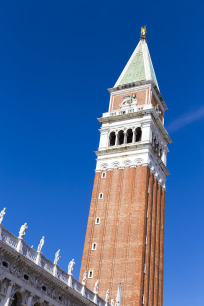 意大利威尼斯的圣马可钟楼图片下载
