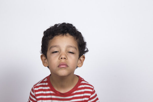 4岁的手势图片下载