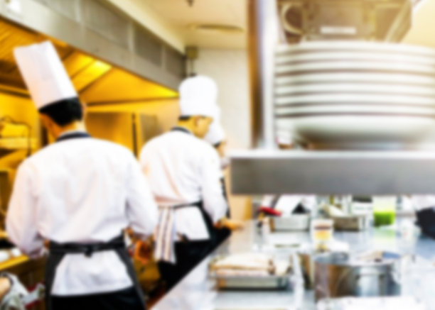 运动厨师的餐厅厨房，厨师运动使食物黑白图片下载