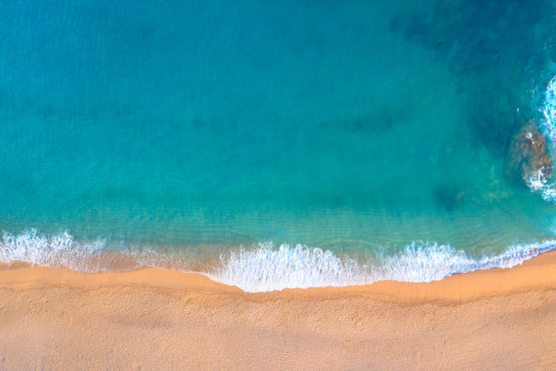 西班牙，科斯塔布拉瓦度假村。热带海岸。图片下载