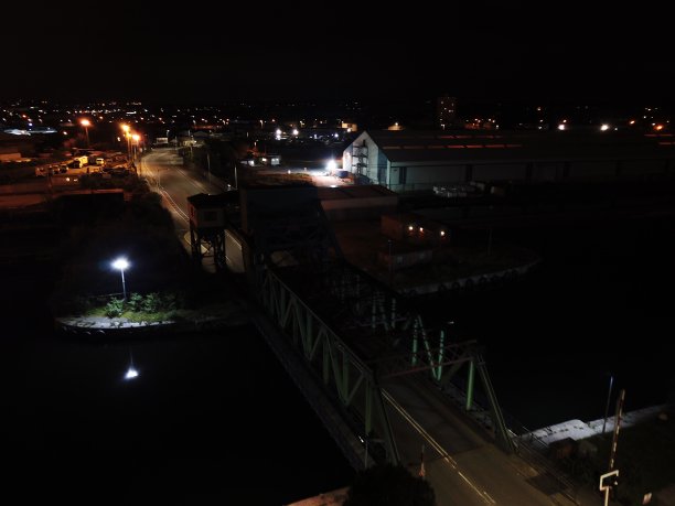 夜间桥图片下载