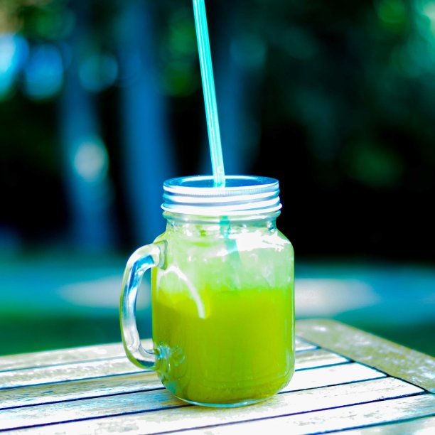 薄荷柠檬水在一个罐子图片下载