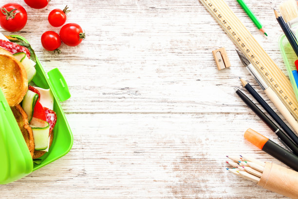食品和文具。图片下载