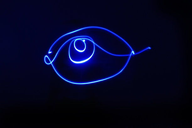 单眼画，蓝色灯光图片下载