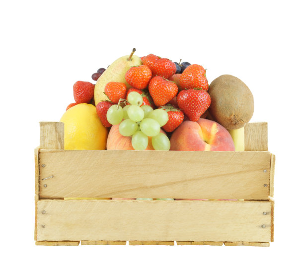 许多水果在木箱上孤立白色图片下载