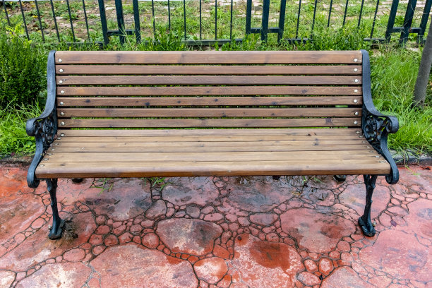 椅子和桌子图片下载