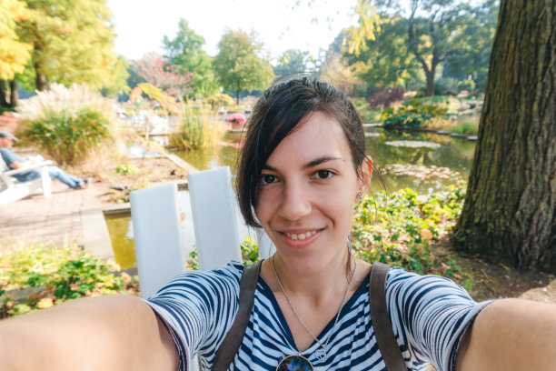 有问题在公园图片下载