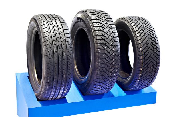 汽车轮胎隔离白色图片下载