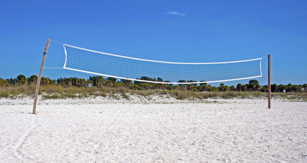 空荡荡的沙滩排球场图片下载