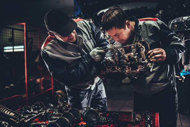 机械检查发动机部件图片下载