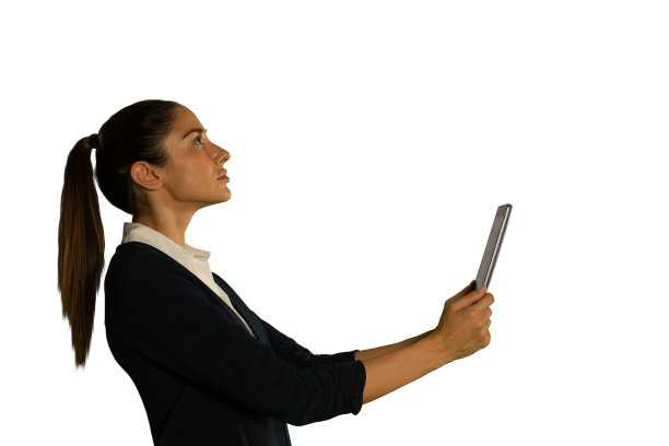 手持平板电脑的女商人图片下载