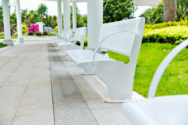 诊所里的白色长椅图片下载