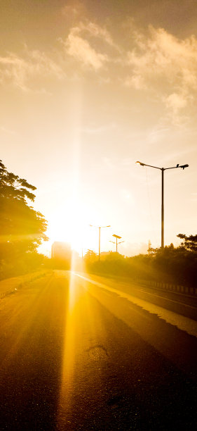 金色的光图片下载