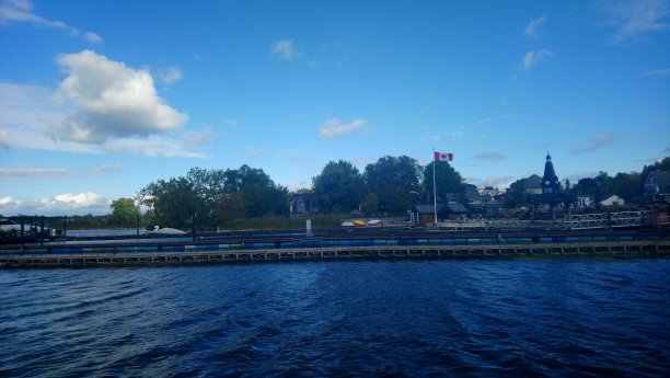 云和水图片下载