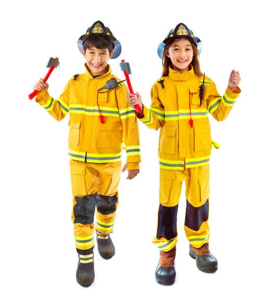儿童女孩和男孩消防员的职业抱负:白种人背景下的消防员图片下载