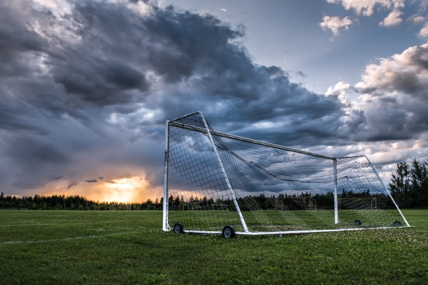 足球风暴图片下载