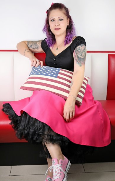 在餐厅-复古风格图片下载