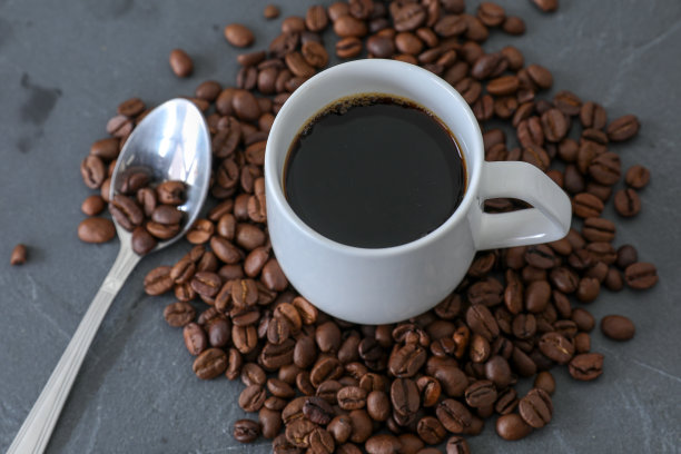 一杯加糖的咖啡图片下载