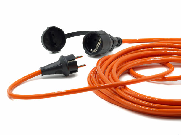 特写的橙色电缆隔离在白色的背景图片下载