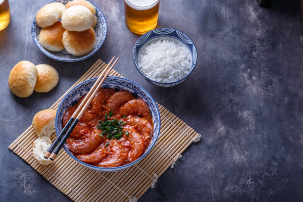 辣番茄酱虾，亚洲风味，拷贝空间。图片下载