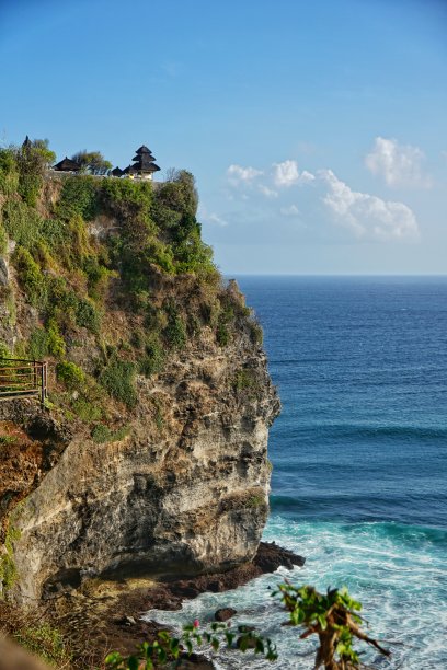 乌鲁瓦图神庙，印度尼西亚巴厘岛图片下载